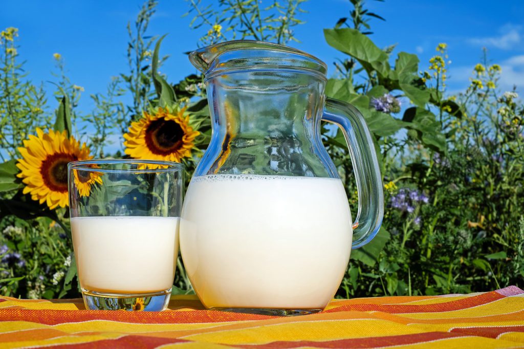 brocca di latte